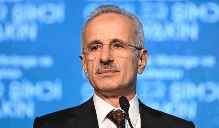 Uraloğlu: İnternet abonesi 98,2 milyon
