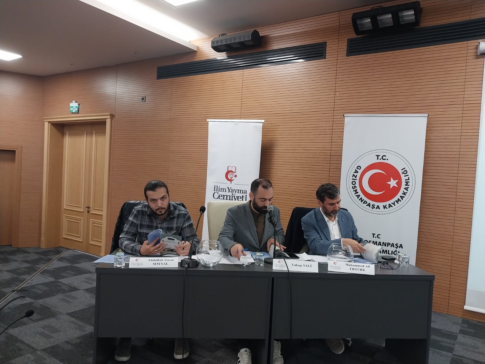 Gaziosmanpaşa’da Kitap Okuma (3)