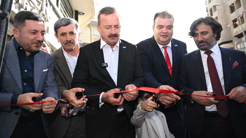 A Ç I L I Ş