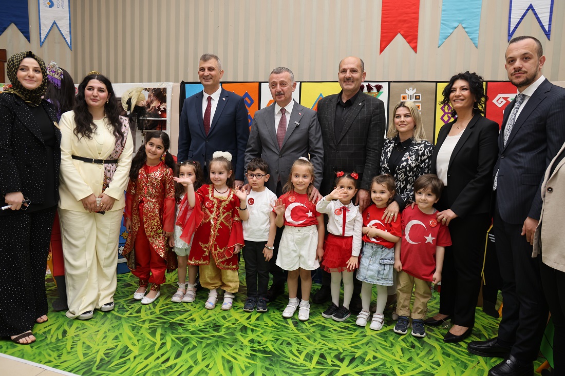 Ko Mek 20. Yıl Ilçe Sergileri Sona Yaklaşıyor (3)