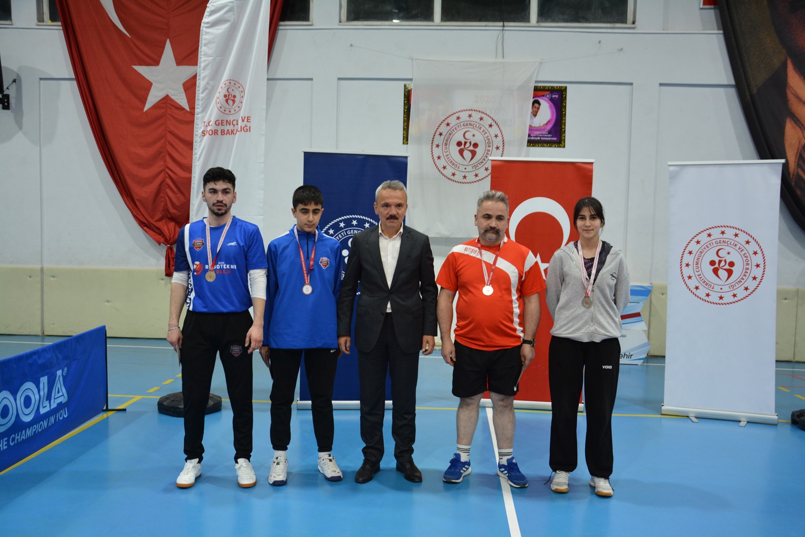 Spor 1-1