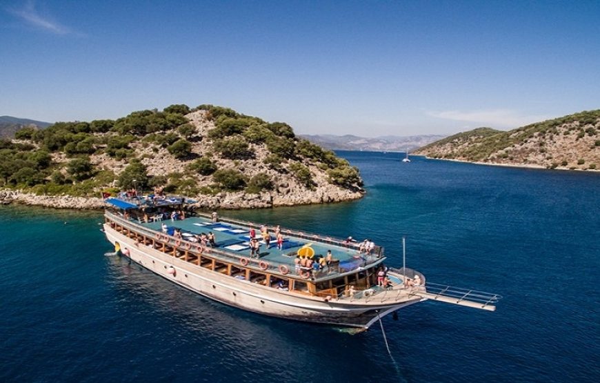 12 Adalar Tekne Turu