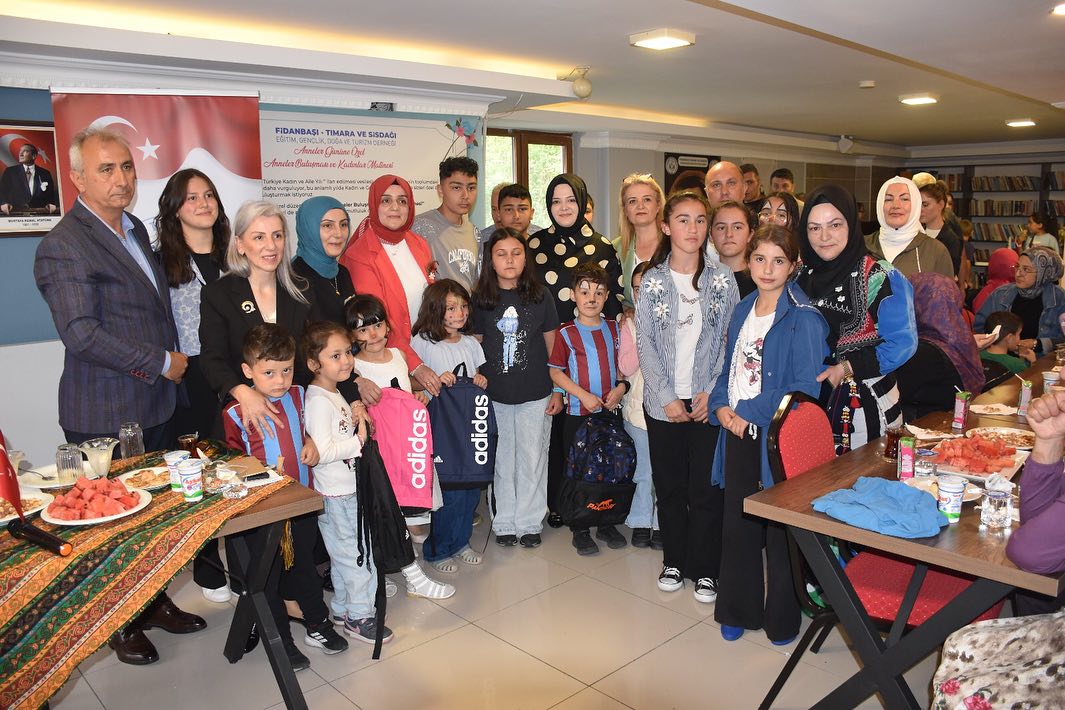 Fidanbaşı Tımara Derneği ‘’Anne Çocuk Tatil Hediyesi ‘’Fark Yarattı 3