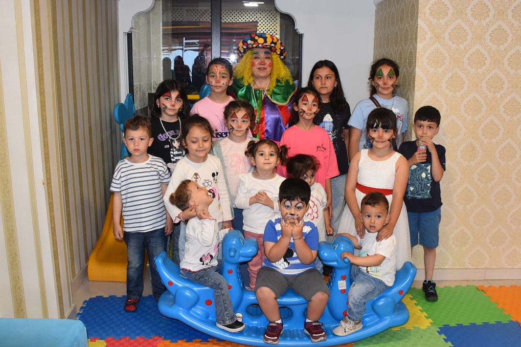 Fidanbaşı Tımara Derneği ‘’Anne Çocuk Tatil Hediyesi ‘’Fark Yarattı 8