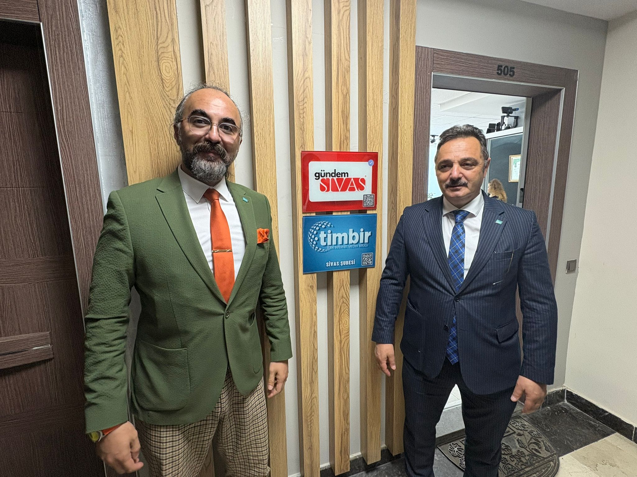 Suleyman Basa Ve Erdem Tokus