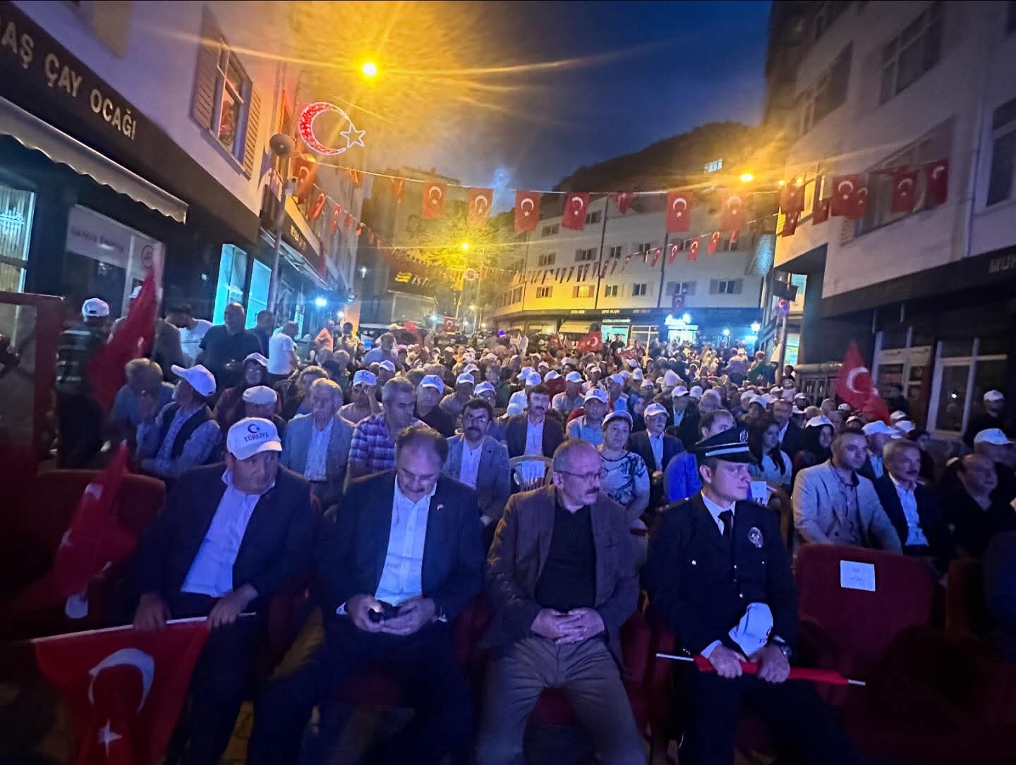 2025 Yilinda 15 Temmuz Şehi̇tleri̇ni̇ Andik 107