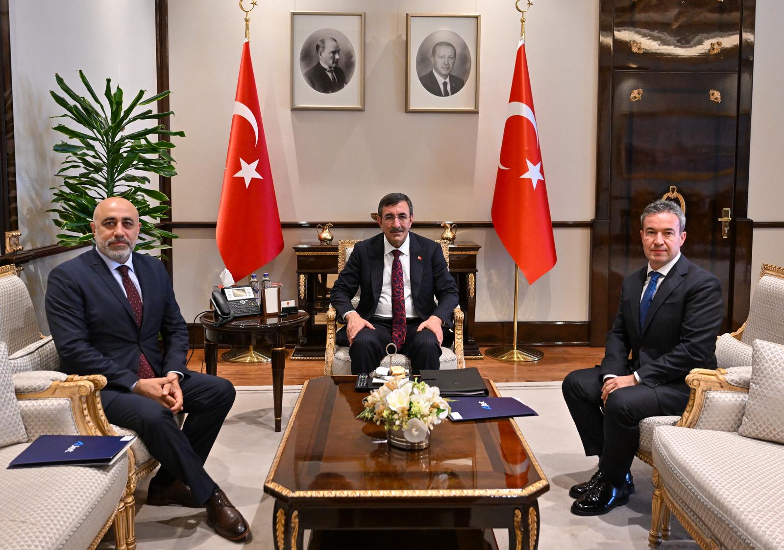 Ajey ve cevdet yilmaz
