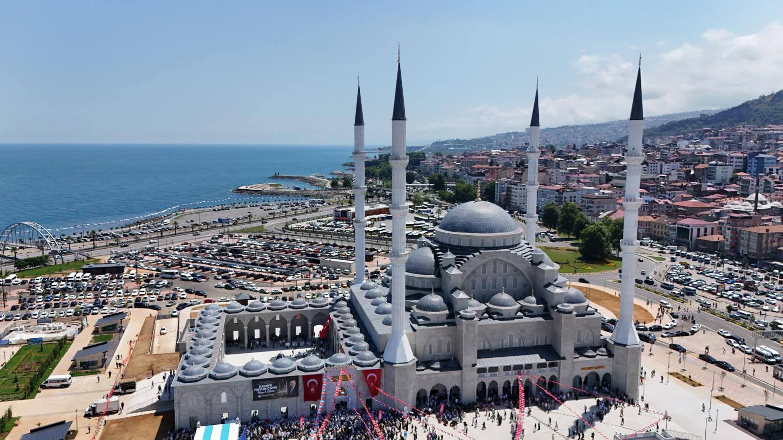 Hani̇fe Hatun Cami̇i̇ İbadete Dualarla Açildi 265