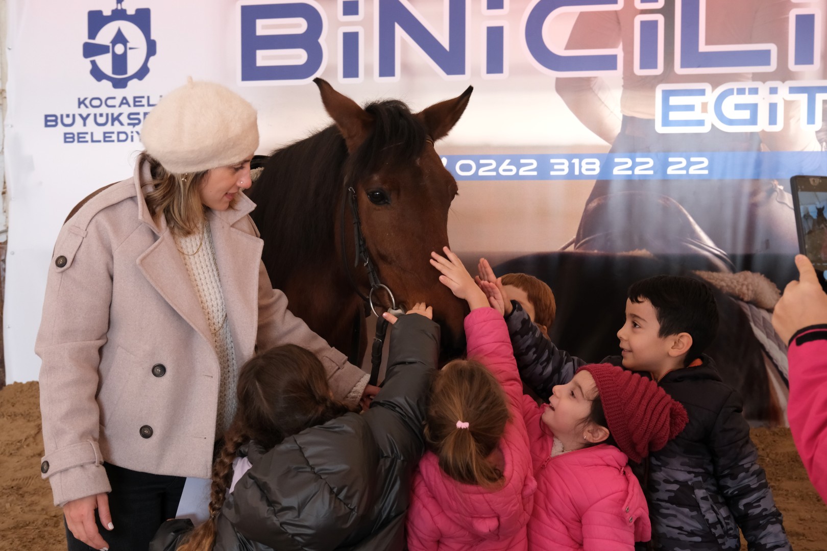 Büyükşehir'den 22 Bin 686 Çocuğa Binicilik Eğitimi (1) (Large)