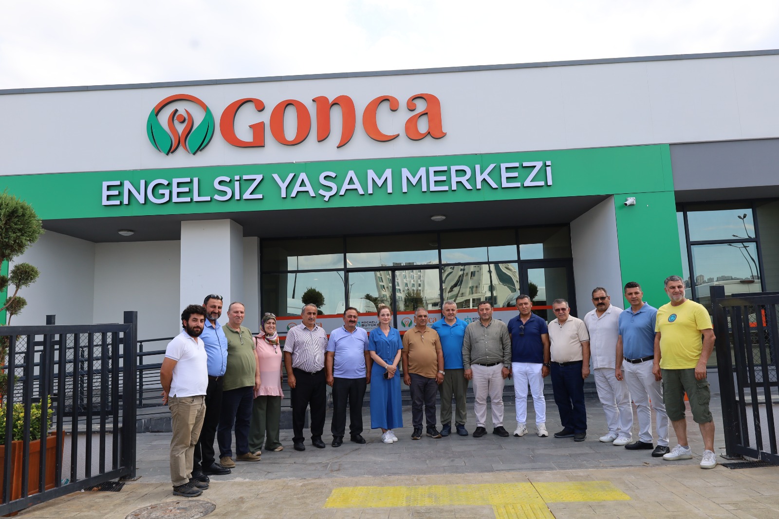 Büyükşehir, Muhtarlara Projeleri Gezdirdi (3)