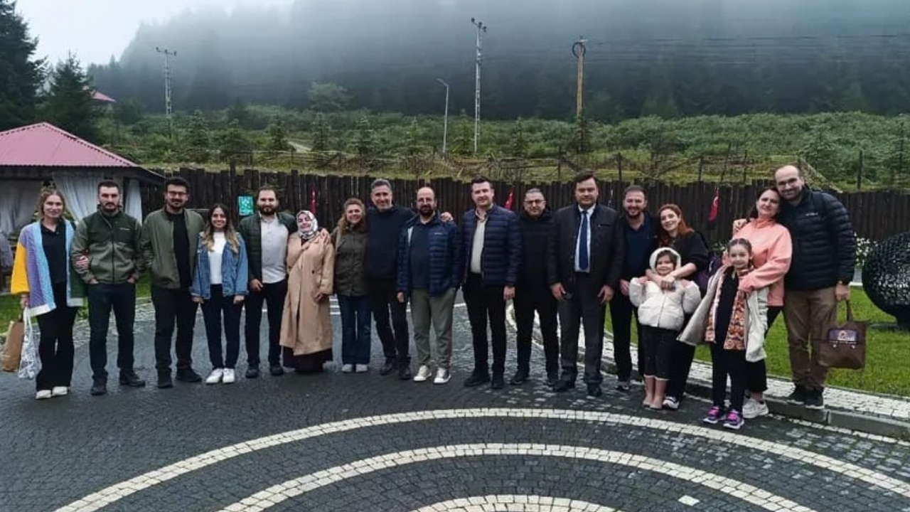 Giresun’da 300 hekim, DAHUDER 2. Doğu Karadeniz Dahiliye Sempozyumu’nda buluştu