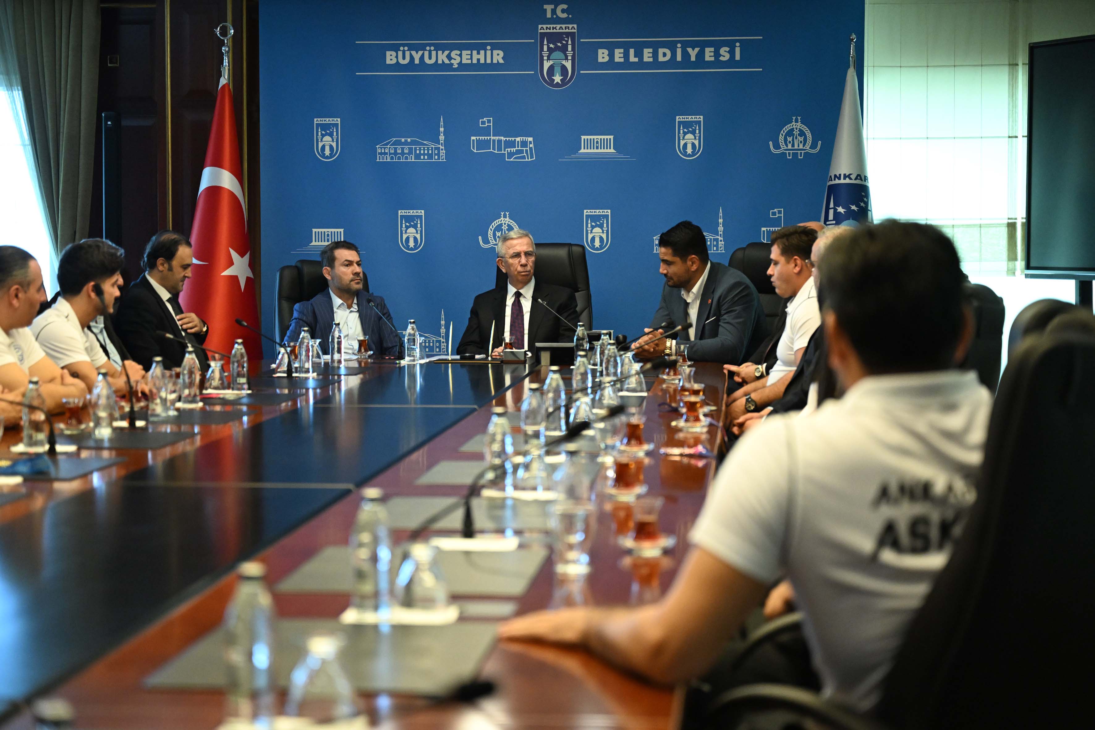 B505E80Ee604607295Da83B5D2110D72