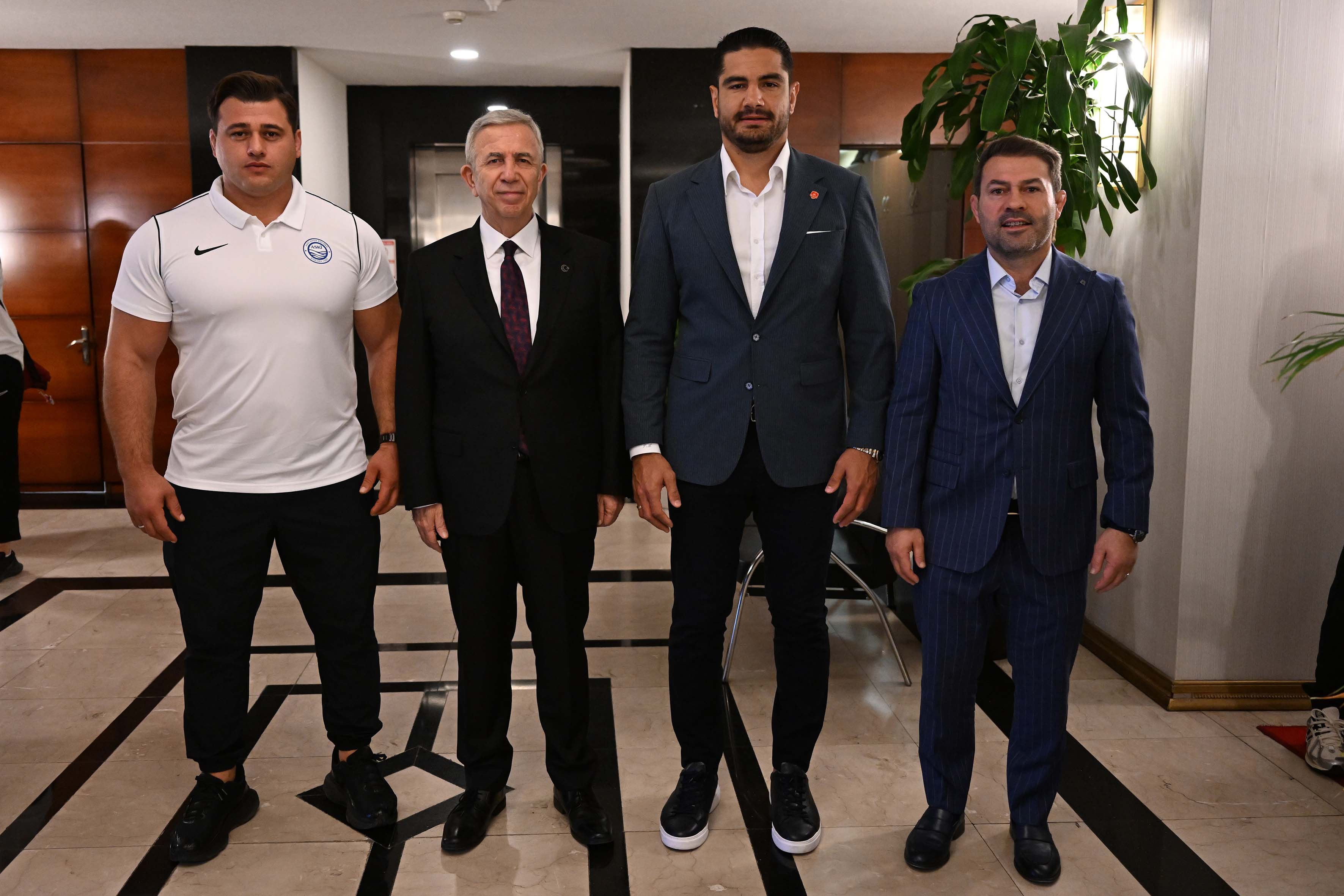 C03186Fe54341C3Dbfaba06432957Dde