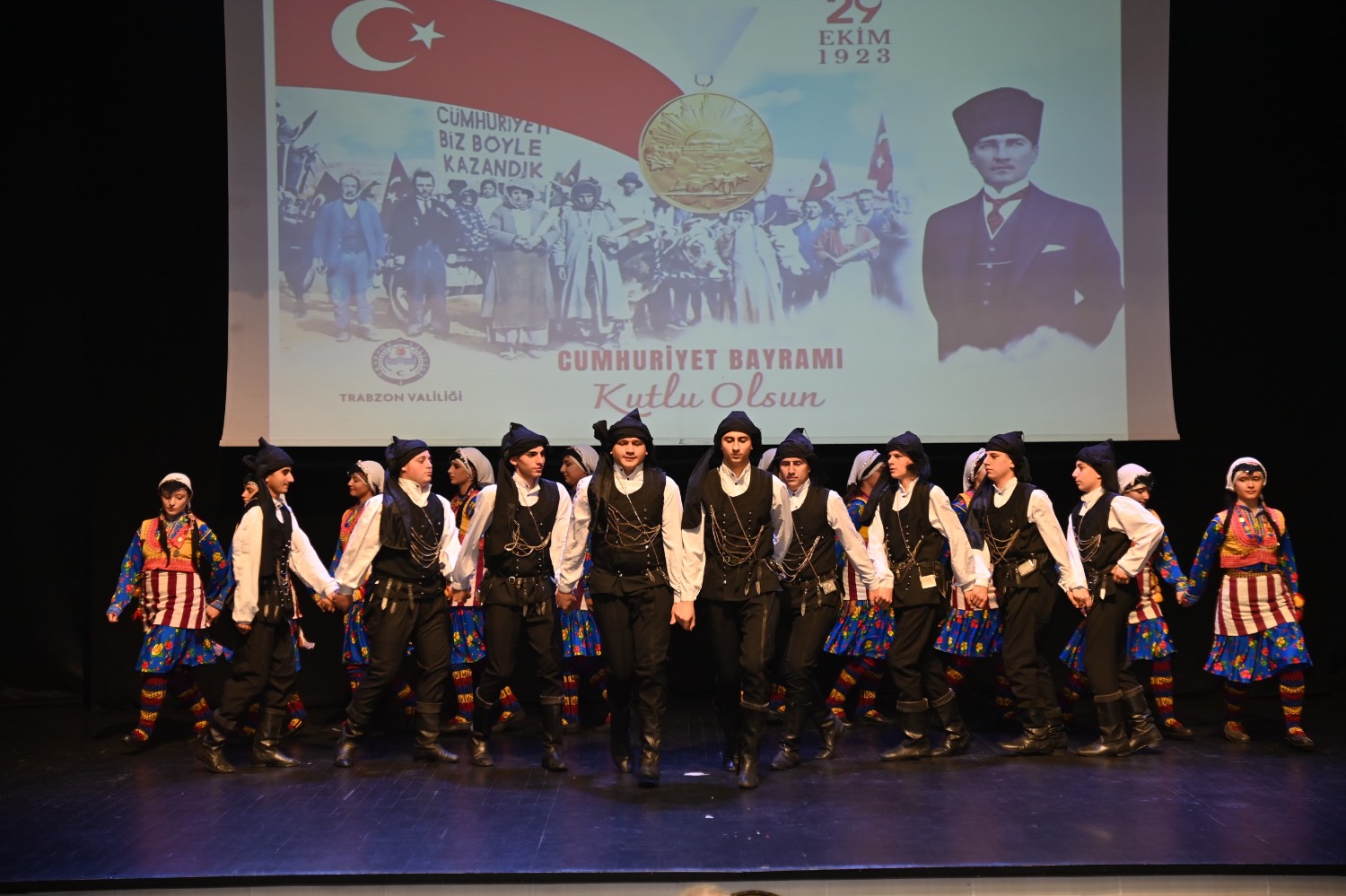 Trabzon Cumhuri̇yet 7