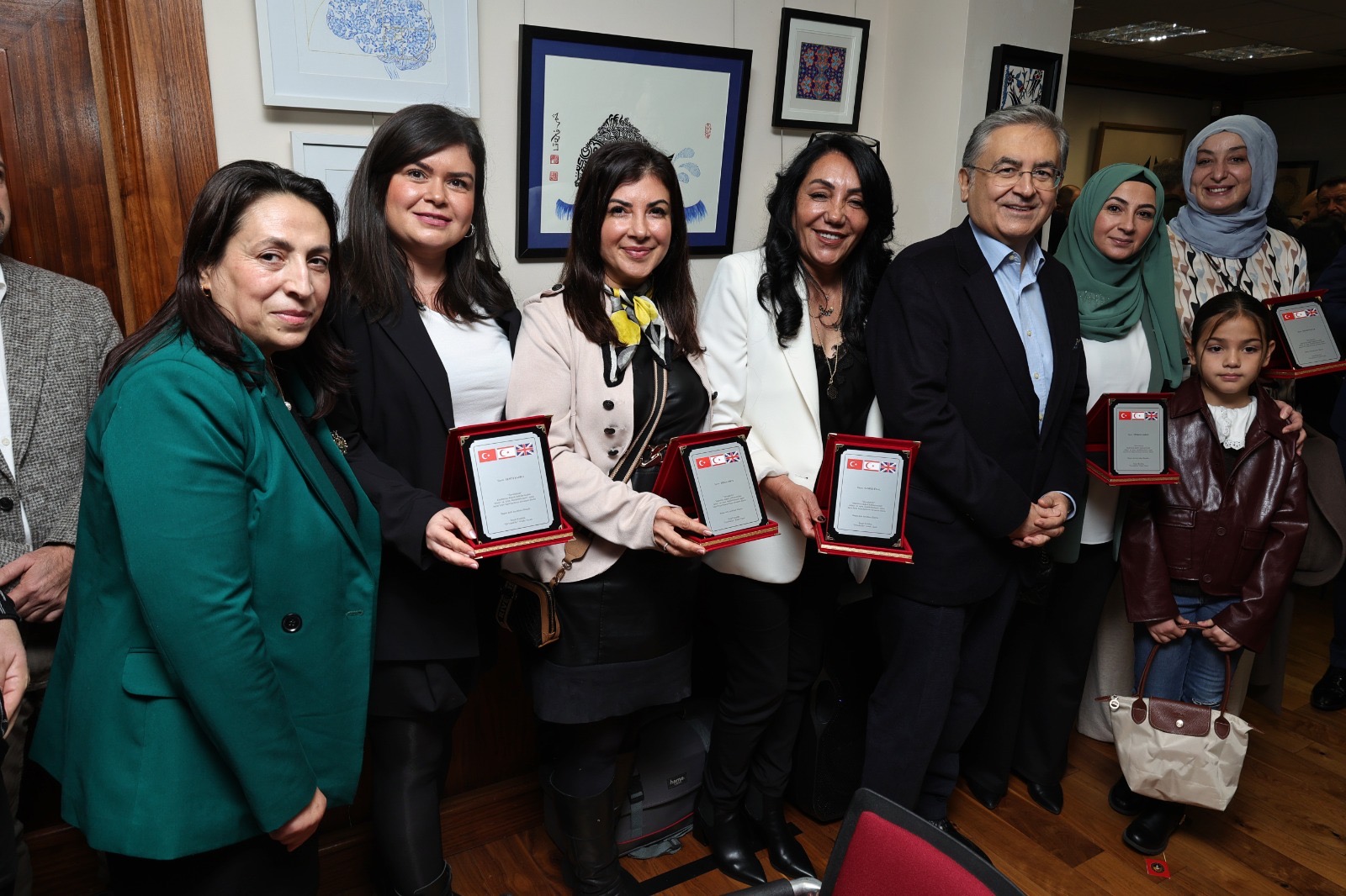 1F534633 Cd19 43C6 Bddc 3Fd2Dff55Eb0