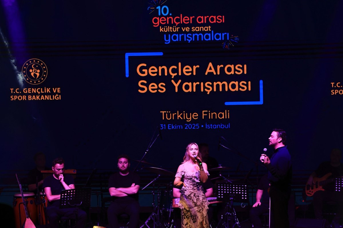 24131988 D233 467D B884 3F28D3017Fa2