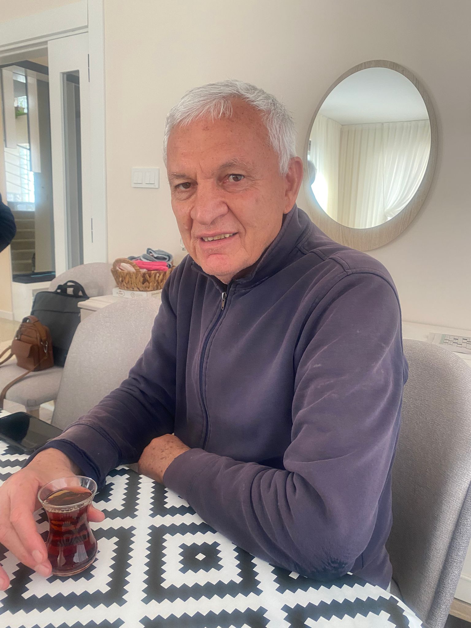 46Dfa5Eb D4E1 46F8 B366 5932F95D1Fa9