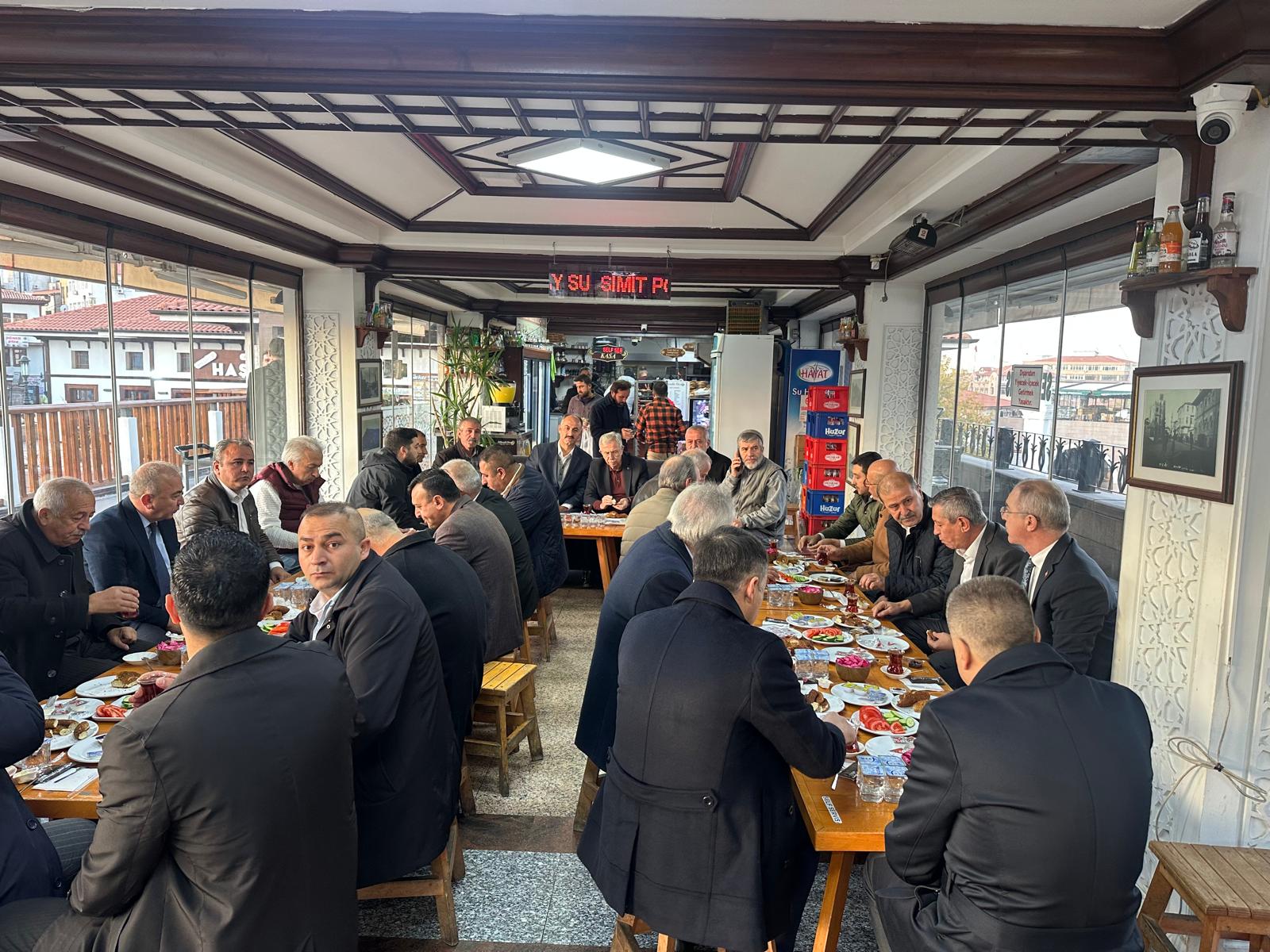 47D9995Edacc02Db3Cb9Cabe4C49B939