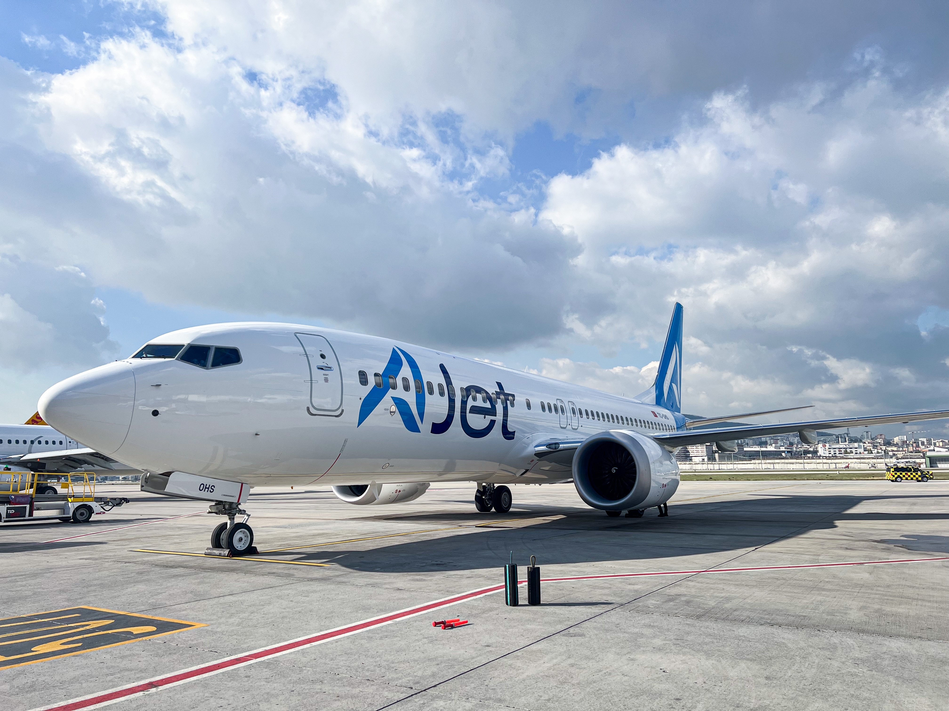 Ajet Tc Ohs Boeing 737 8 Max (3)