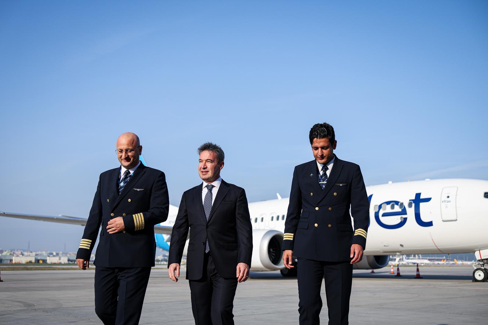 Ajet Yeni Uçak İstanbul'da (4)