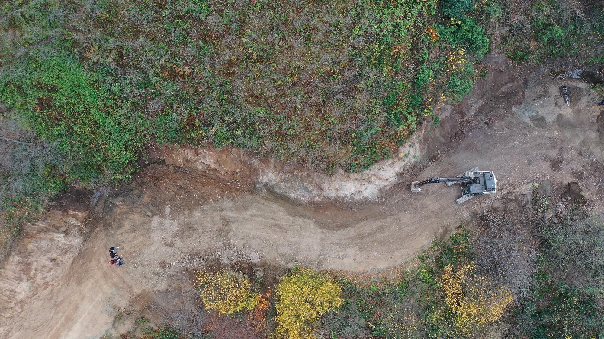 Büyükşehi̇r, Yol Konforunu Artiran Çalişmalarini Sürdürüyor (4)