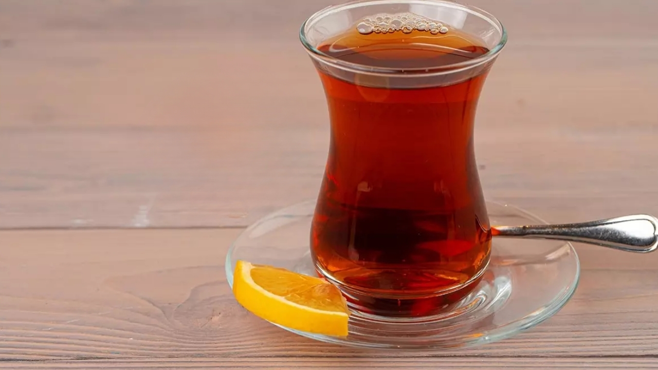Çayın yanında limona 10 tl isteyen işletmeye 38 bin tl ceza
