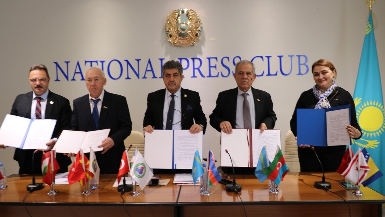 Kazakistan’da Türk dünyası gazetecilerinden tarihi buluşma