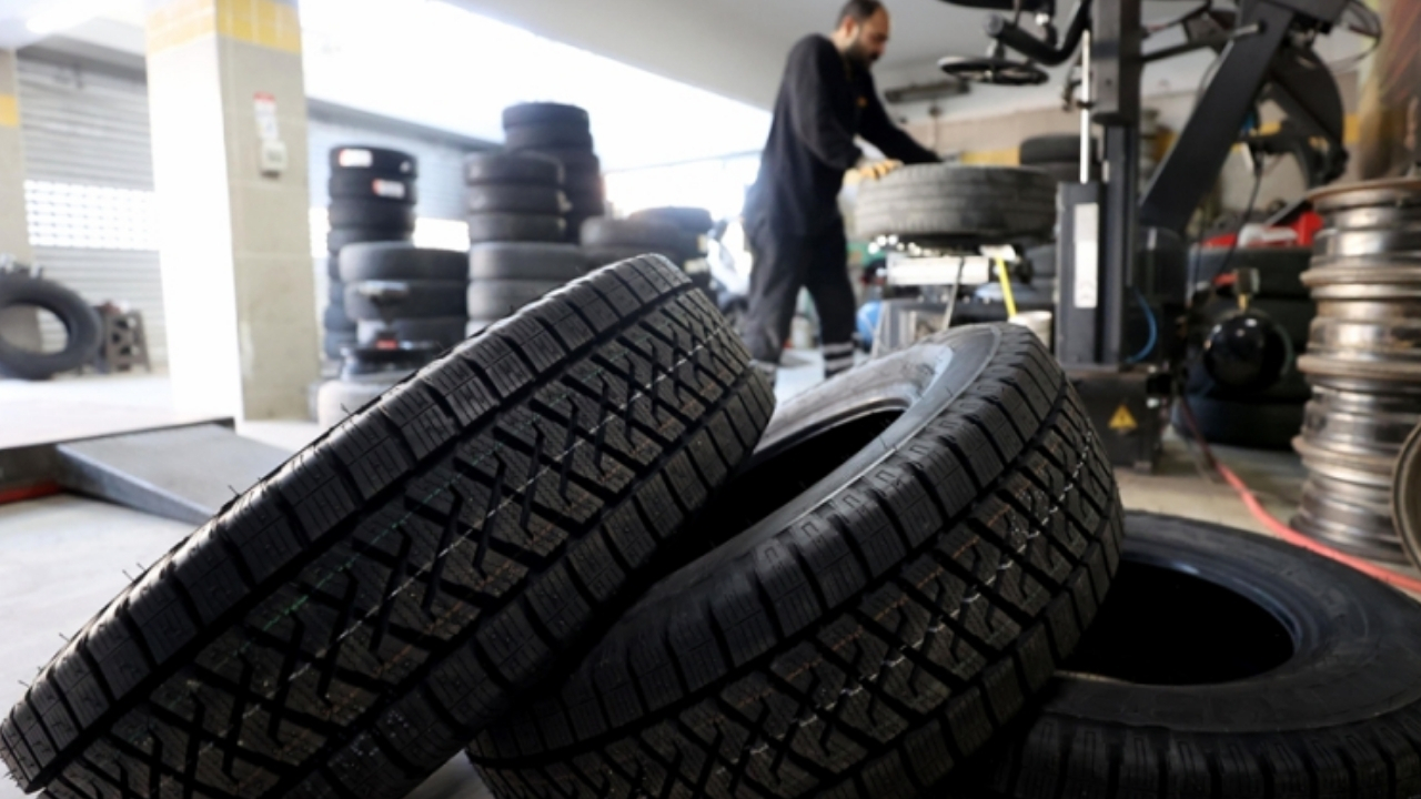 Ticari Araçlarda Zorunlu Kış Lastiği Dönemi Başladı Ticari araçlarda zorunlu kış lastiği dönemi başladı