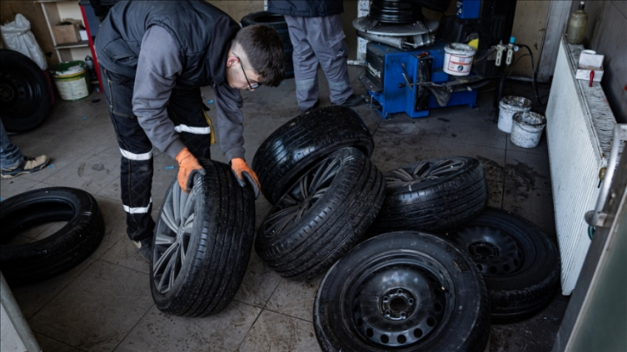 Zorunlu Kış Lastiği Uygulaması 15 Kasım’da Başlıyor Zorunlu kış lastiği uygulaması 15 kasım’da başlıyor