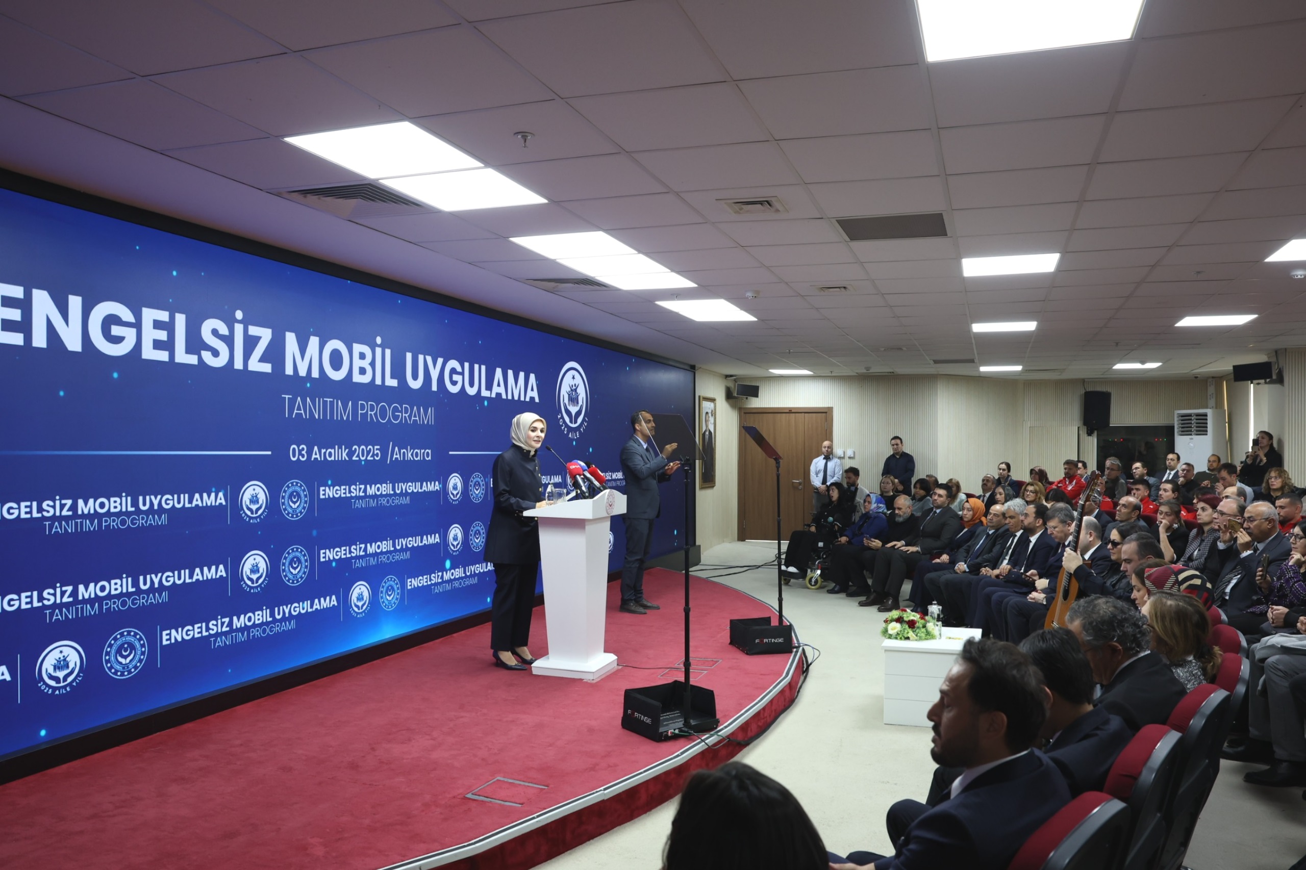 3 Aralık Dünya Engelliler Gününde 'Engelsiz Mobil Uygulama' Programı Hayata Geçti 2