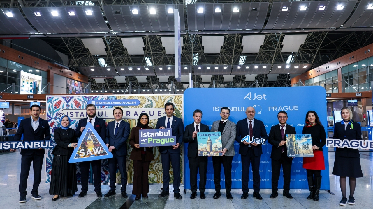 AJet’ten İstanbul–Prag hattı İlk sefer törenle gerçekleştirildi