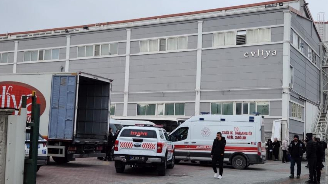Konya’da şekerleme fabrikasında patlama 2 işçi yaralandı