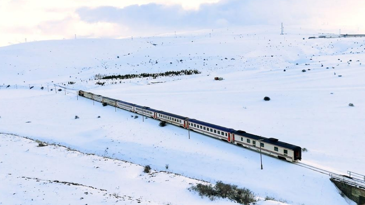 Turistik Doğu Ekspresi kış sezonunun ilk seferine çıkıyor