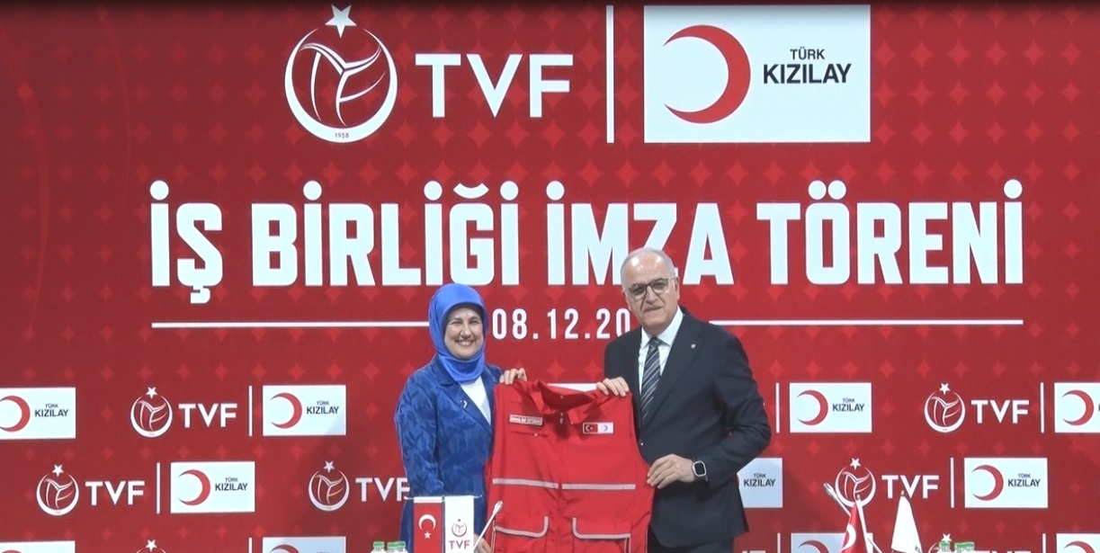 Türk Kızılay Ve Türkiye Voleybol Federasyonu Ortak Çalışmaların Düzenlenmesi Amacıyla İş Birliği Protokolü İmzaladı 2