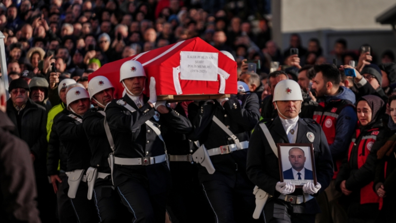 Yalova’da şehit polisler için tören düzenlendi