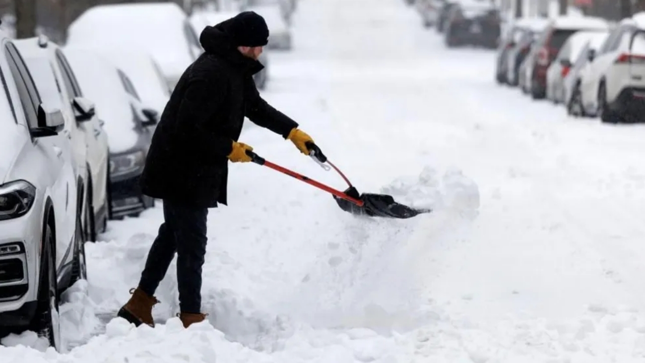 ABD’yi vuran kar fırtınasında 30 kişi hayatını kaybetti