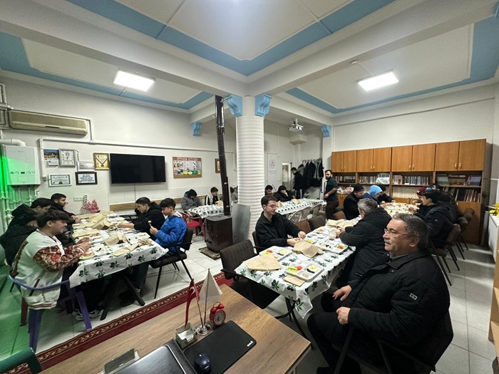 Beşikdüzünün Parlayan Yıldızı Otogar Camii 2