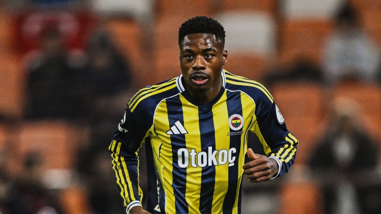 Fenerbahçe, Süper Kupa’da final biletini aldı