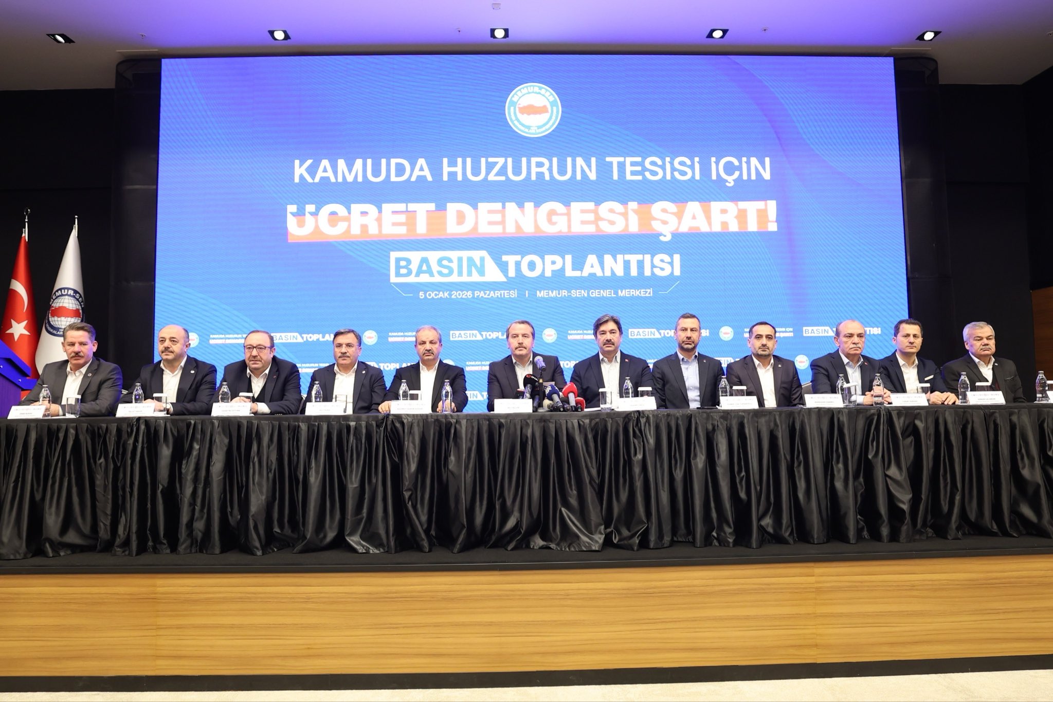 G9472S4 Wk A A R2S E