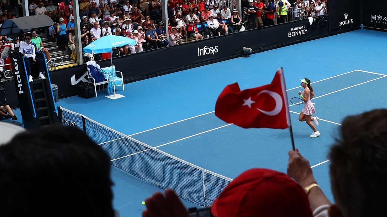 Zeynep Sönmez Avustralya Açık’ta tarih yazdı