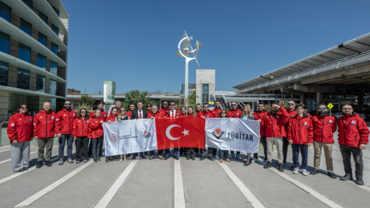 Türk Ekibi Antarktika’da 14 Bilimsel Proje Yürütülecek 2