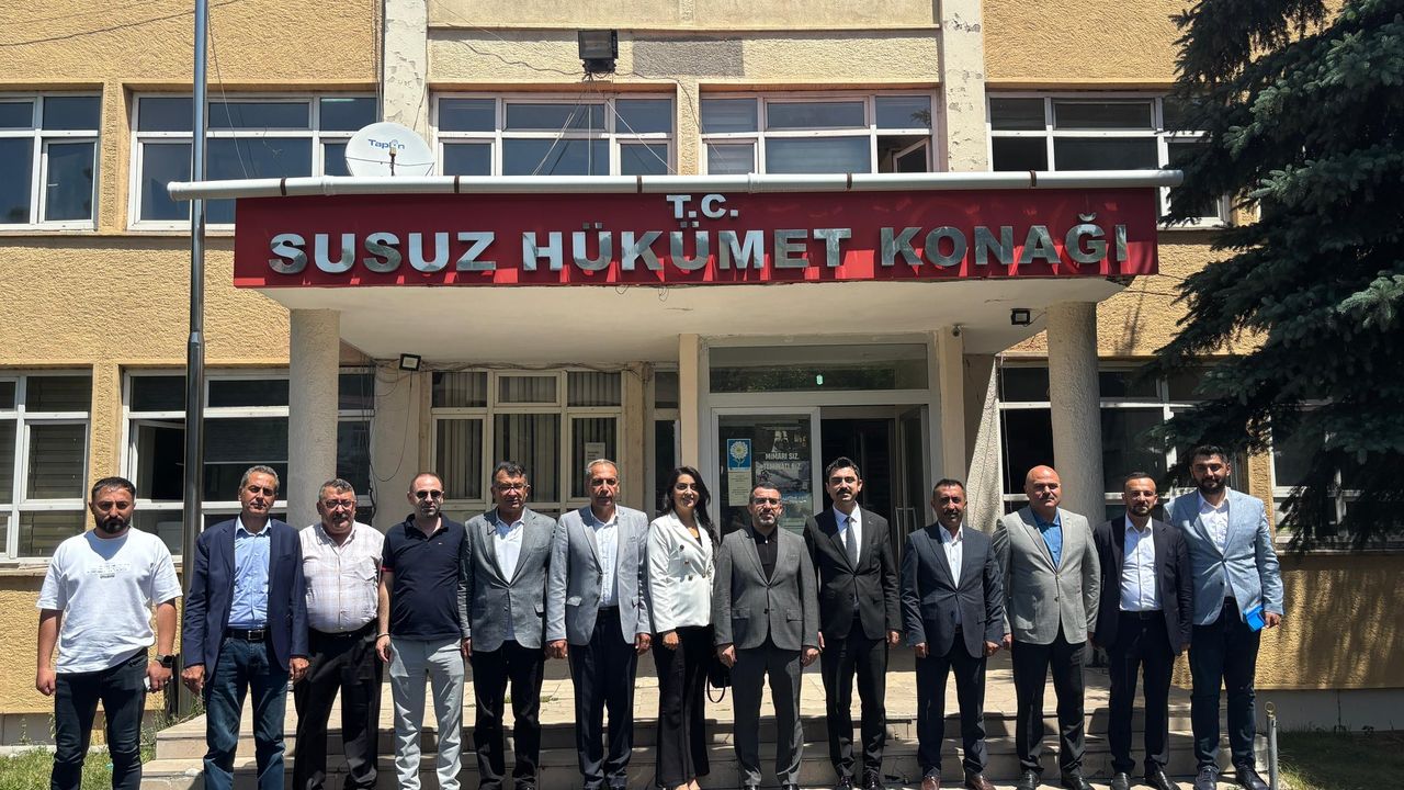 AK Parti Kars Milletvekili Adem Çalkın'dan Susuz Kaymakamı Muhammed Emin Tutal’a hayırlı olsun ziyareti