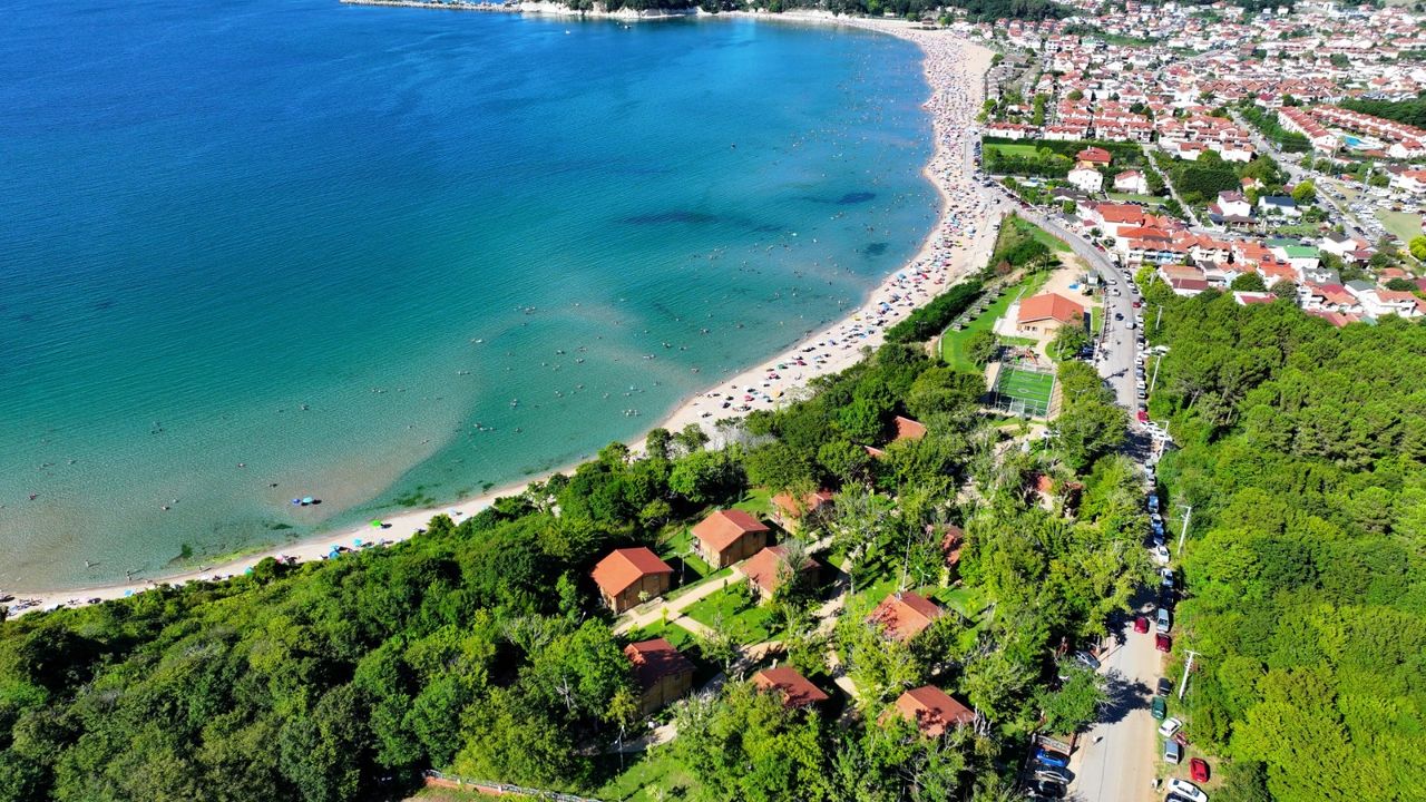 Kocaeli Belediyesi'nden başarılı öğrencilere tatil ödülü