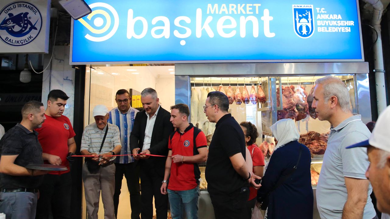 Başkent Market'in 8. şubesi Tarihi Ulus Hali'nde açıldı