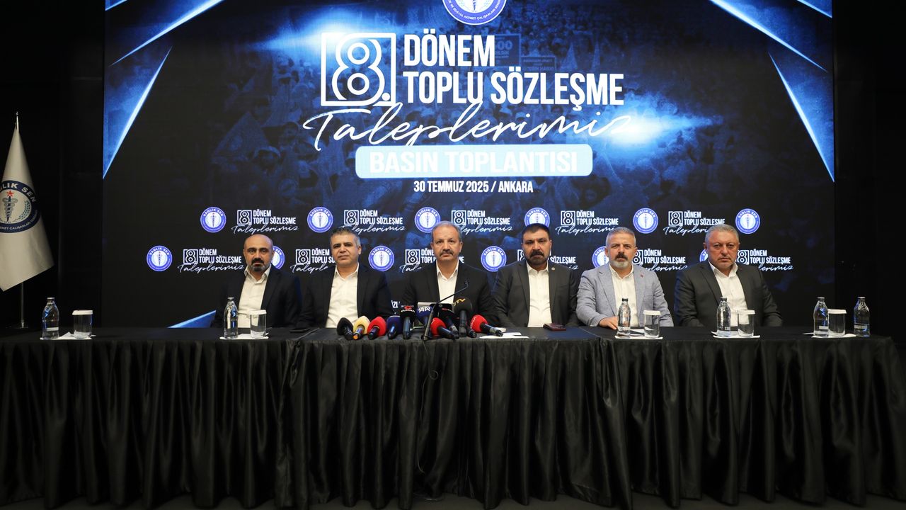 Sağlık Sen Başkanı Doğan: Hekimin, hemşirenin, ebenin maaşı adil seviyeye çıkarılmalıdır