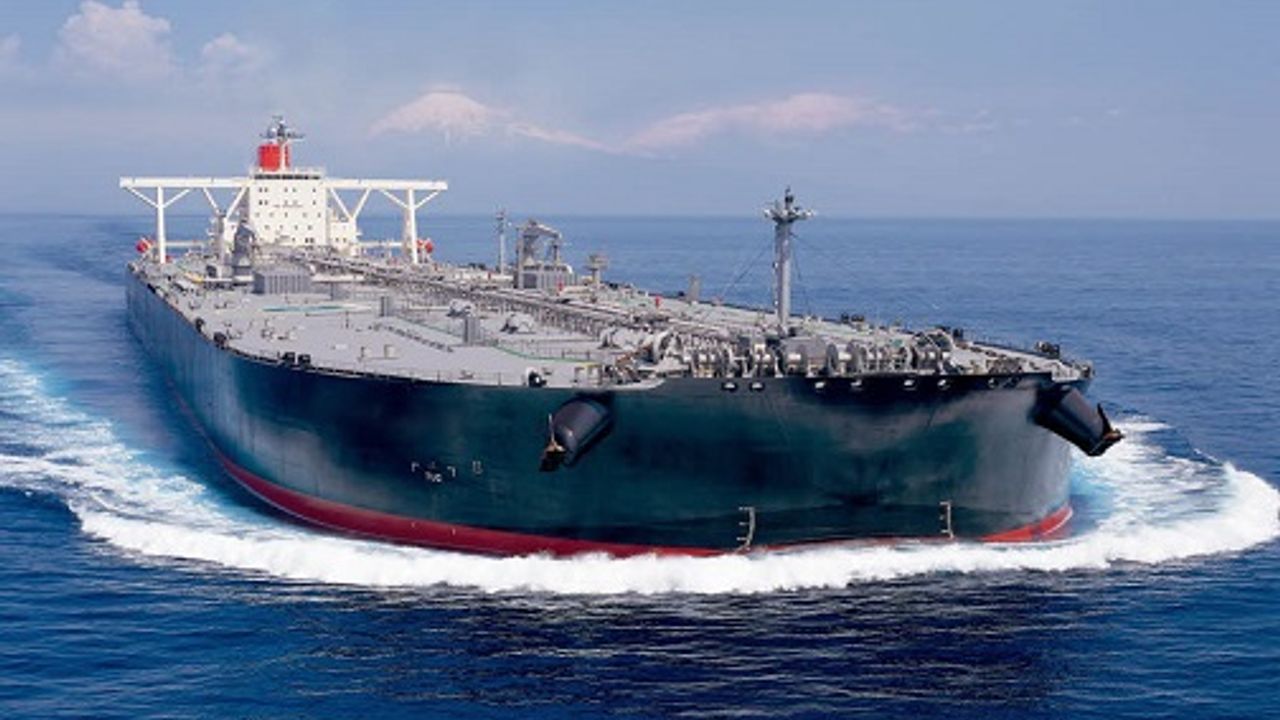 Yunan tankerleri yaptırımlara rağmen Rus petrolünü taşımayı sürdürecek