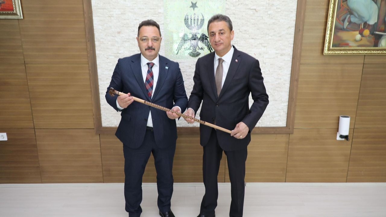 TİMBİR Genel Başkanı Dr. Süleyman Basa'dan hemşehrisi Erol Karaömeroğlu için taziye mesajı