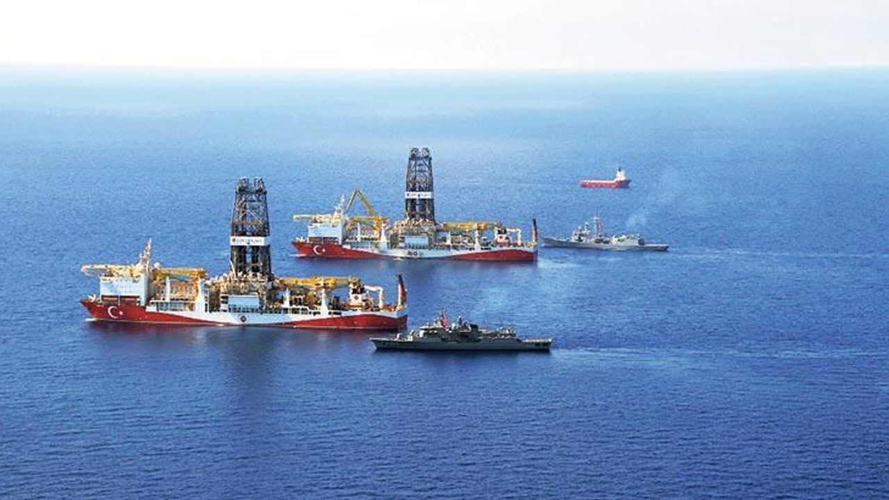 Türkiye, denizlerde gücünü artırıyor: Enerji filosuna iki yeni sondaj gemisi