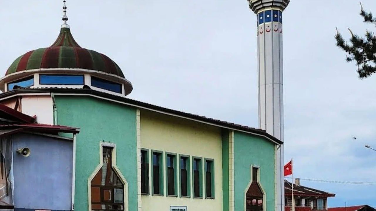 Hastane camisi'nin yıkım kararına CHP il başkanı tepki gösterdi