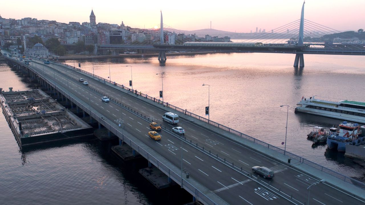 Yeni Galata Köprüsü bu gece trafiğe kapalı olacak